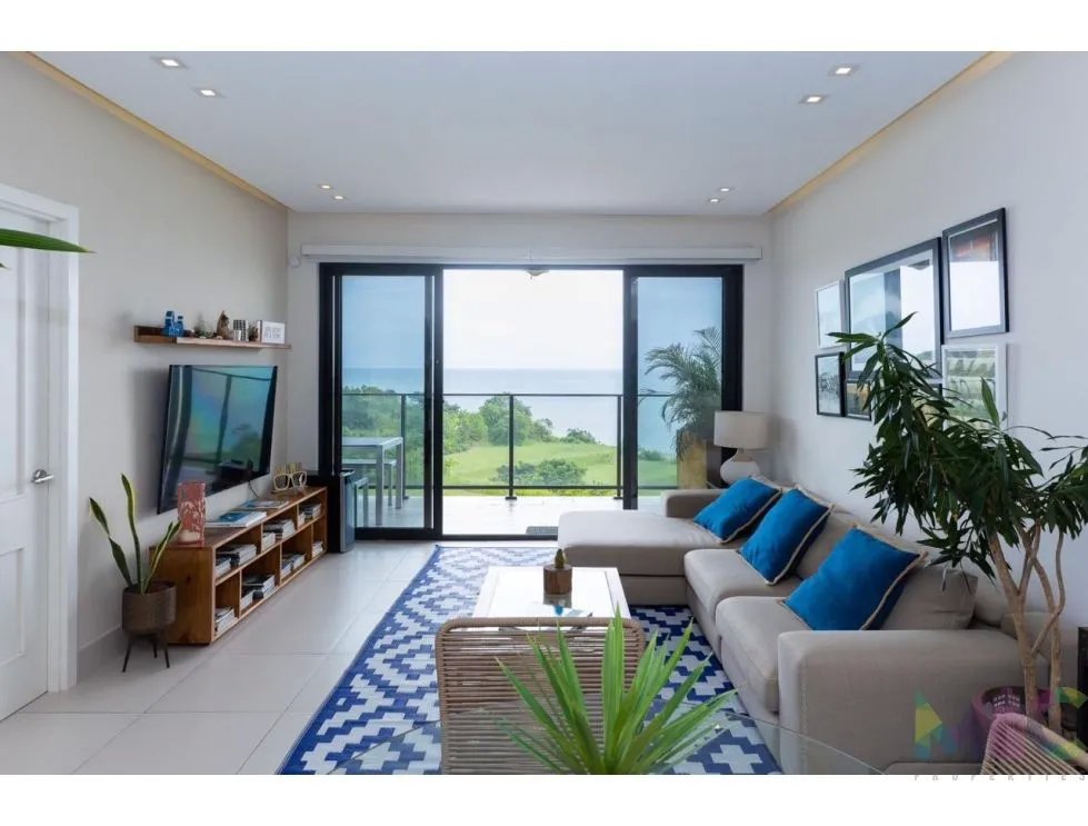 Se Alquila Apartamento en punta caelo , san carlos