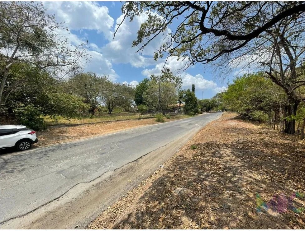 Se vende terreno - San Carlos