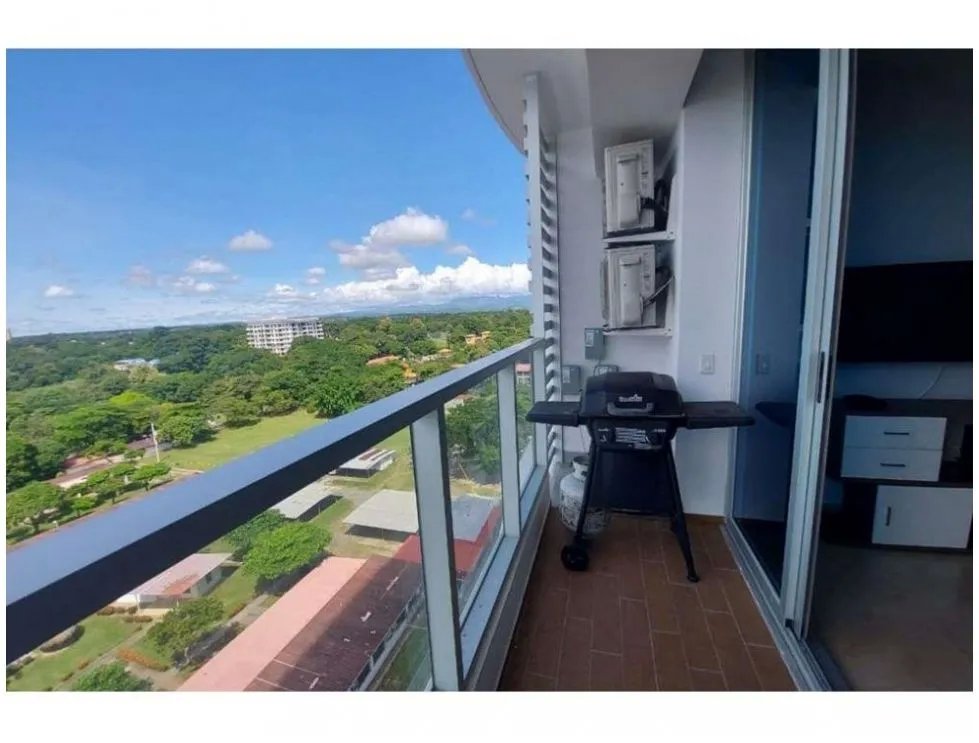 Se Vande Apartamento con vista al mar - Gorgona - PH Royal Palm