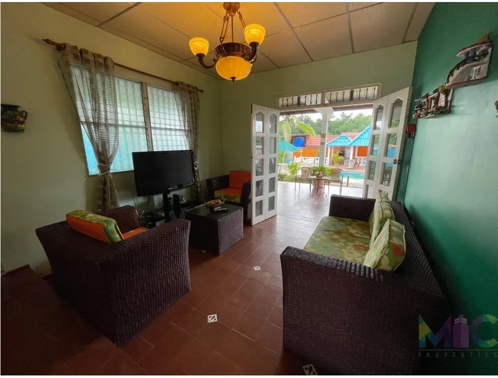 Se vende residencia de playa - Gorgona