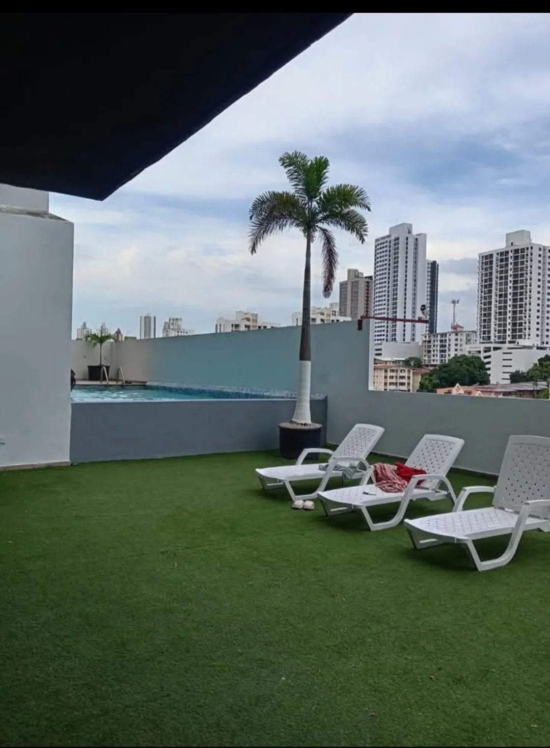 Apartamento en venta PH Plaza Valencia - Via España