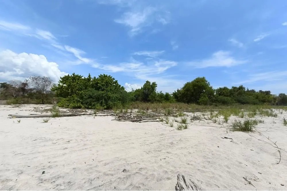 Lote frente a la playa en venta en Punta Chame, frente al mar
