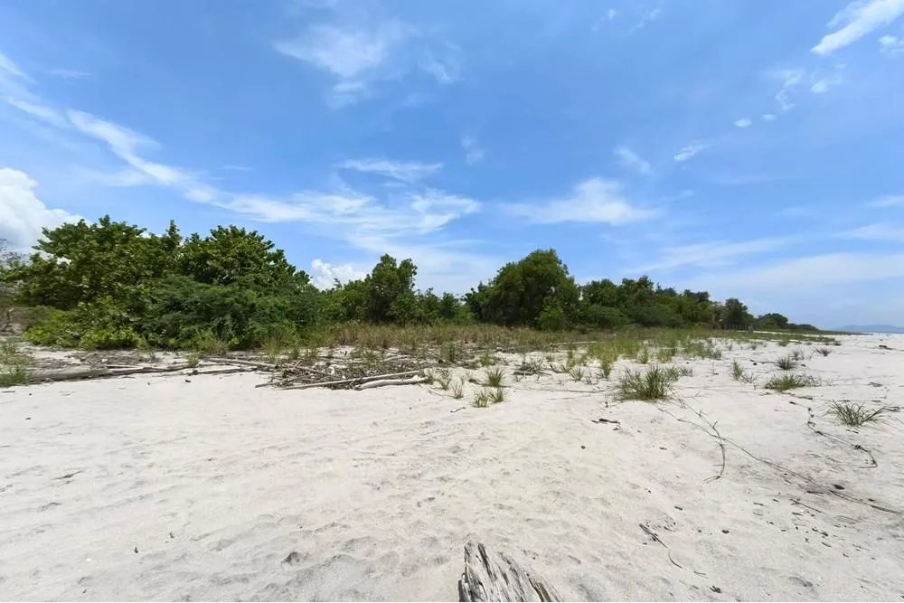 Lote frente a la playa en venta en Punta Chame, frente al mar