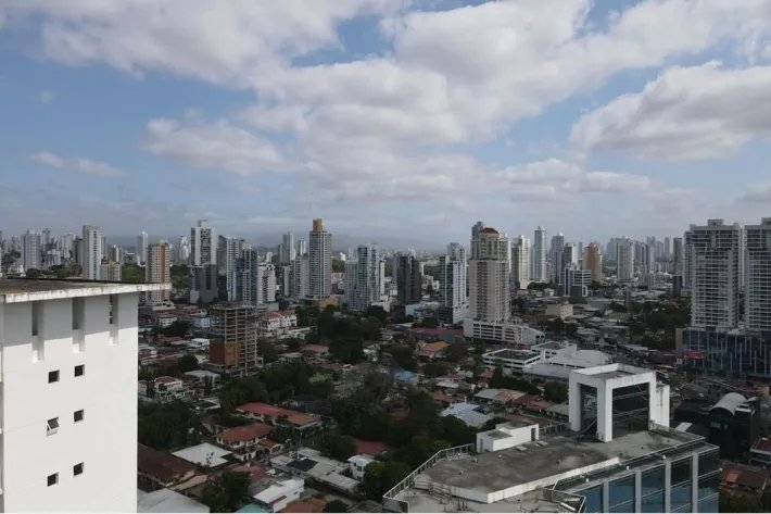 Lot for sale in Obarrio, Bella Vista