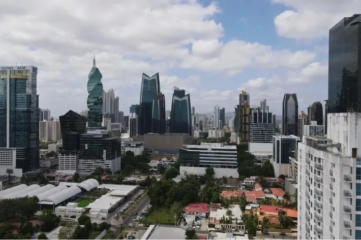 Lot for sale in Obarrio, Bella Vista