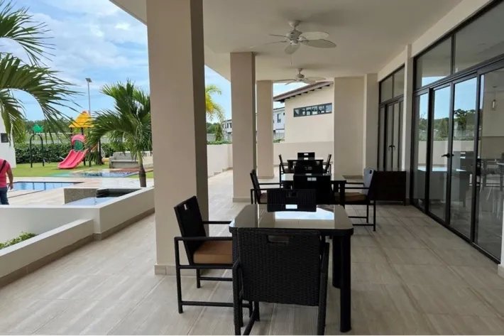Se vende casa en Costa Linda, Juan Díaz