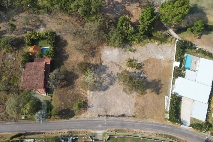 Se vende lote de terreno en Club de Golf de Coronado