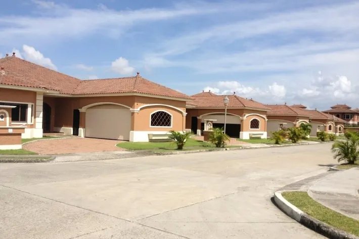 Venta de casa en Sunset Coast, Costa Sur