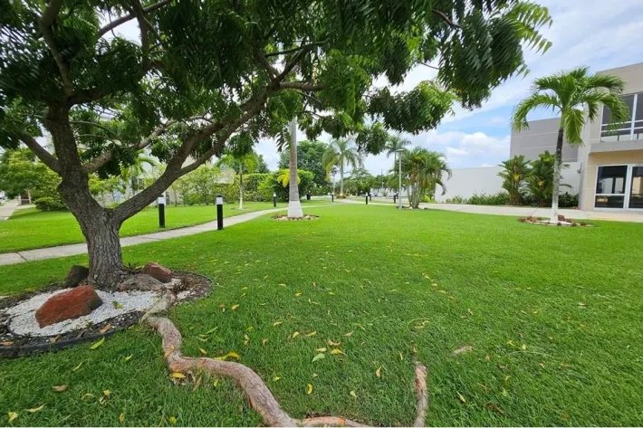 House for sale in Villa Sur, Costa Sur