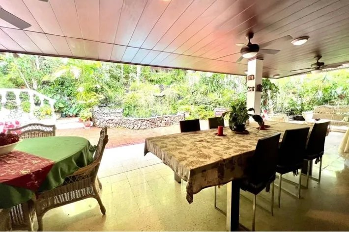 Venta de casa en La Loma, Hato Pintado