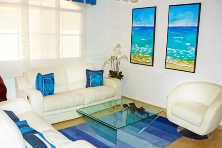 House for sale in El Doral, Costa Sur