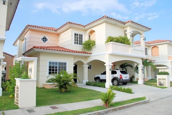 House for sale in Villa Valencia, Costa Sur