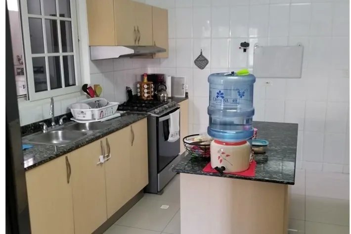 House for sale in Villa Valencia, Costa Sur