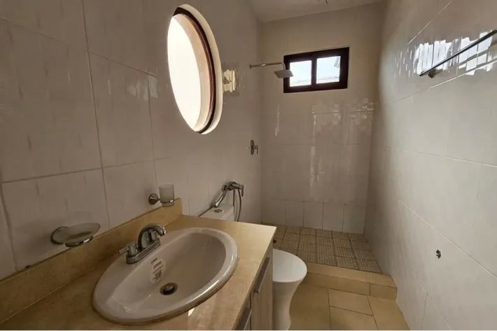 House for sale in El Doral, Costa Sur