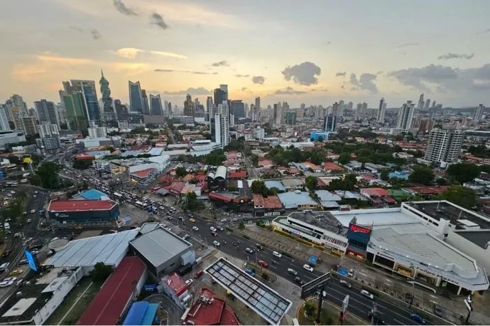 Apartment for sale in Calle 50, Panama