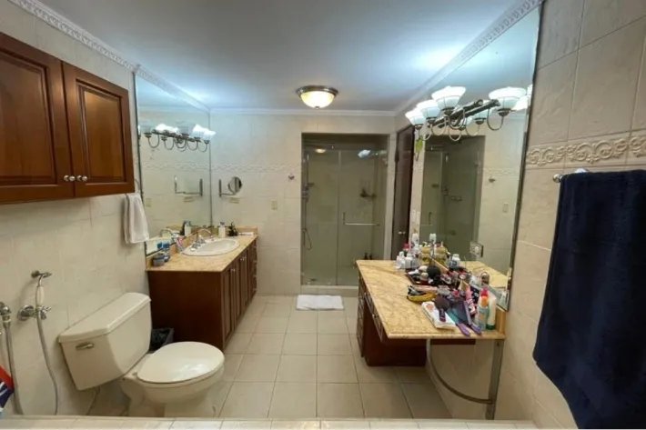 House for sale in Villa Lilla, San Francisco