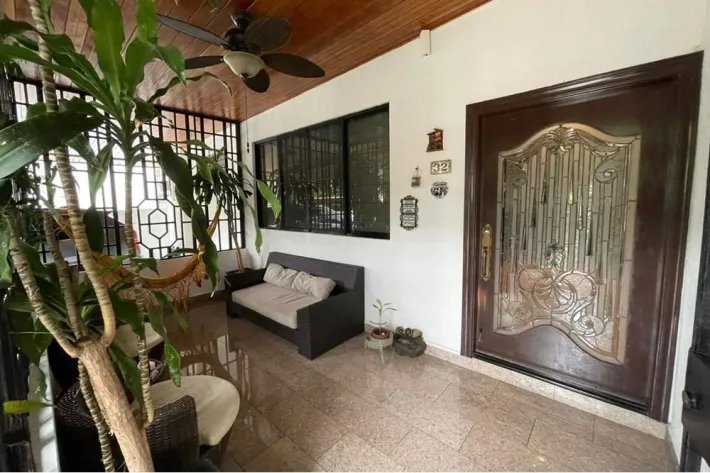 House for sale in Villa Lilla, San Francisco