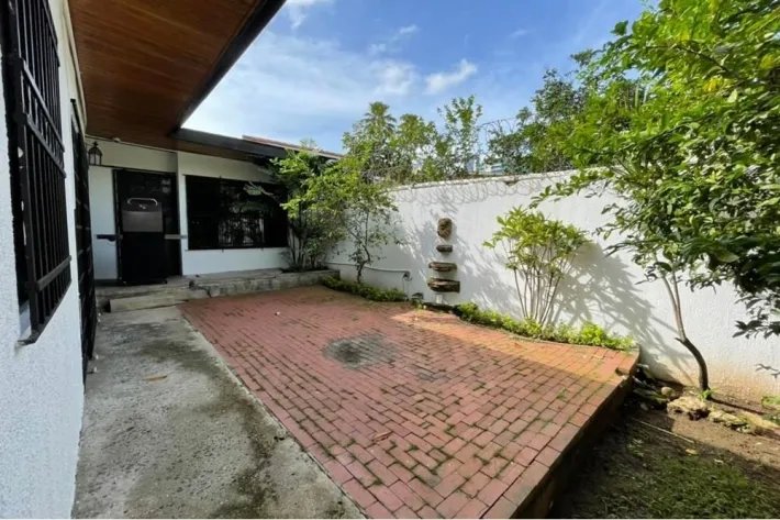 House for sale in Villa Lilla, San Francisco