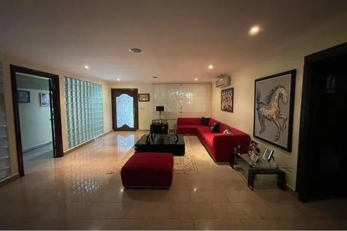 House for sale in Villa Lilla, San Francisco