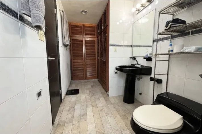 House for sale in Altos de Panama