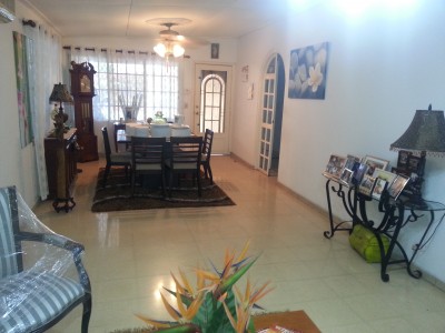 14397 - Las mercedes - properties