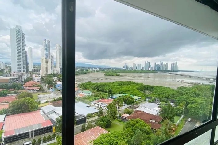 Penthouse for sale in Coco del Mar, PH Coco Palace