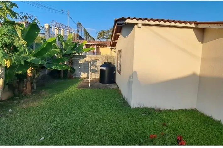 House for rent with white appliances in Verde Real, La Chorrera