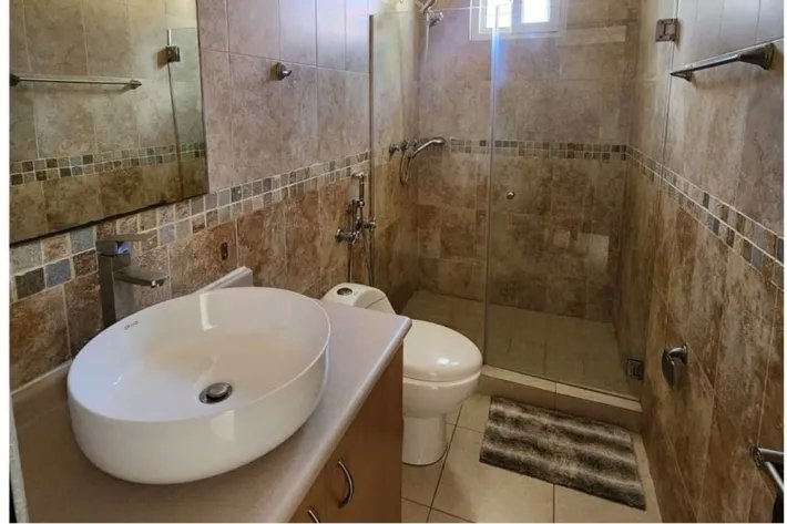 Casa a la venta en Villa Valencia, Costa Sur
