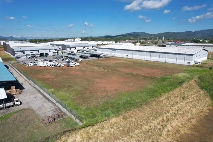 Se vende terreno en Tocumen Commercial Park