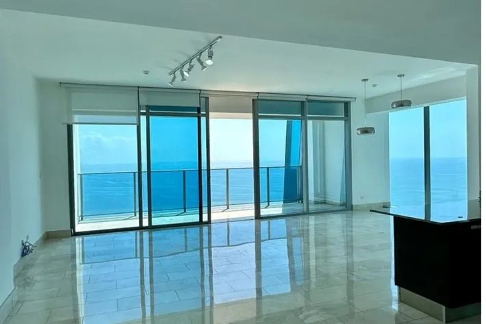 Luxury apartment for rent in Punta Pacifica, Panama