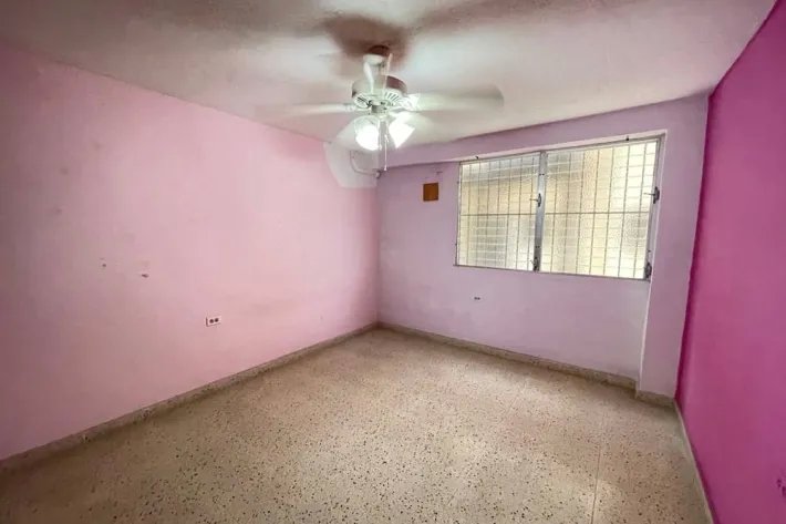 House for sale with two independent residences at Betania, Panama