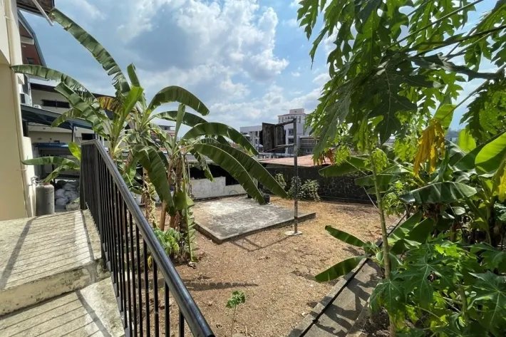 House for sale with two independent residences at Betania, Panama