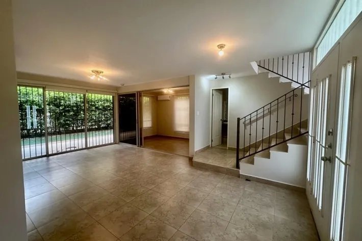 House for sale in Embassy Gardens, Clayton