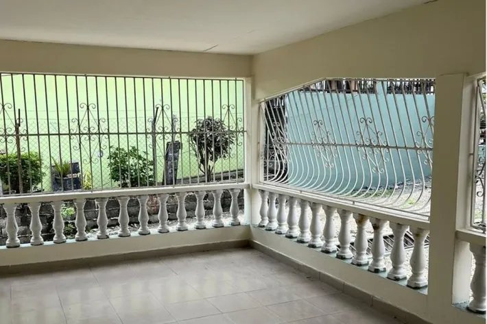 Venta de casa comercial en Juan Díaz, Panamá