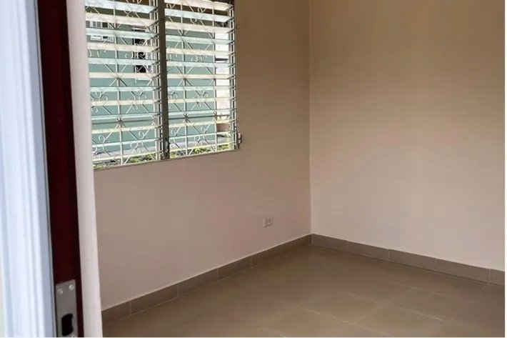 Venta de casa comercial en Juan Díaz, Panamá