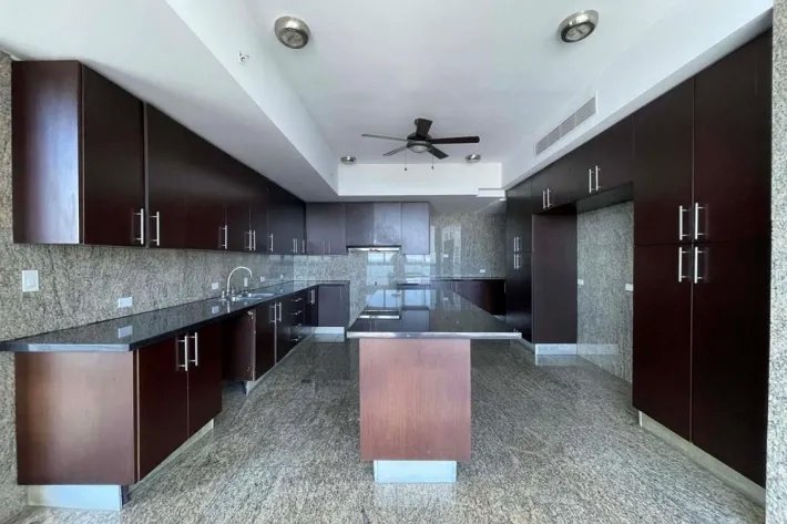 Apartment rental in Paitilla