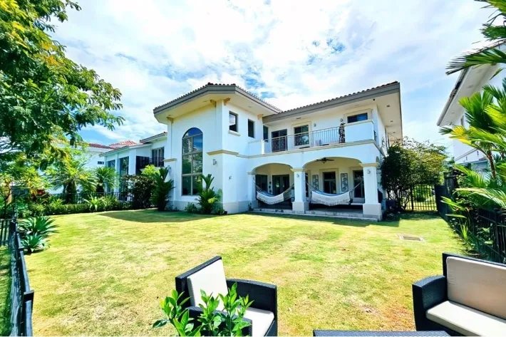 House for sale in Santa Maria, Panama