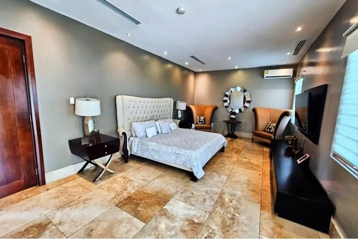 House for sale in Santa Maria, Panama