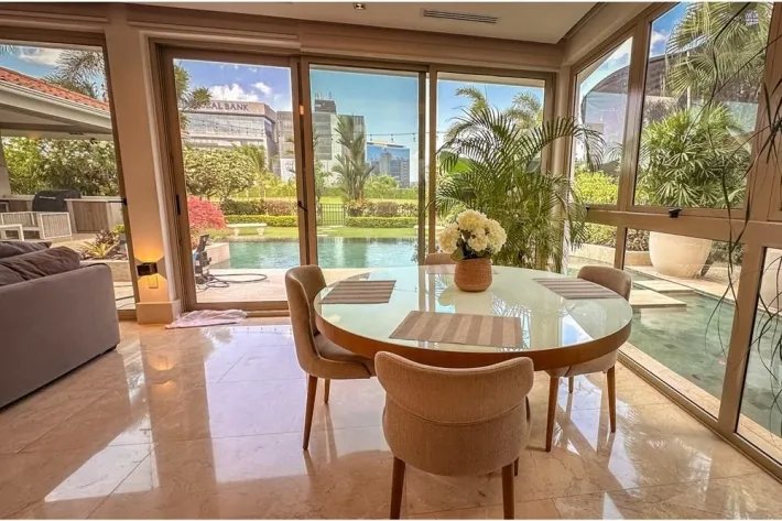 Se vende casa en Fairway Estates en Santa María, Santa María