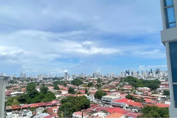 Apartment for sale in Villa de las Fuentes, Betania