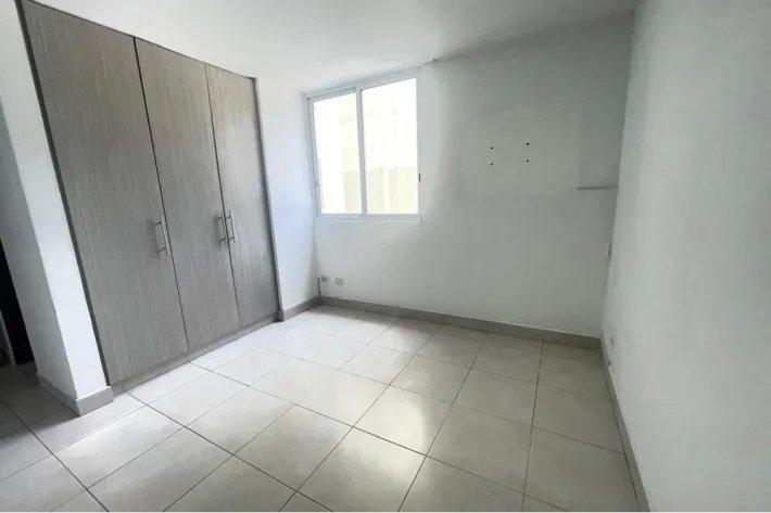 Venta de apartamento en Plaza Edison, Betania