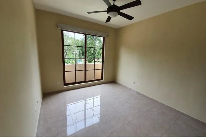 House for sale in Senderos, Clayton