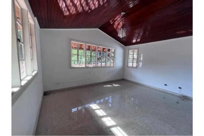 House for sale in La Alameda, Betania