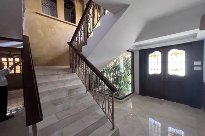 House for sale in La Alameda, Betania