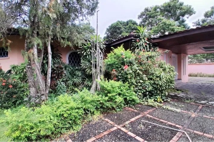House for sale in Altos del Golf, San Francisco, Panama