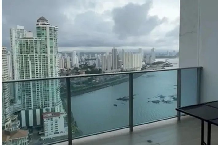 Apartment for rent in Punta Pacífica, Panama