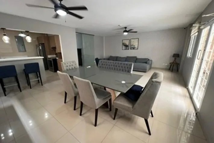 House for sale in El Doral, El Bosque, Panama