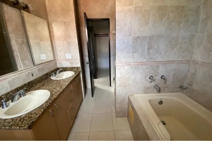 House for sale in Juan Díaz, Panama