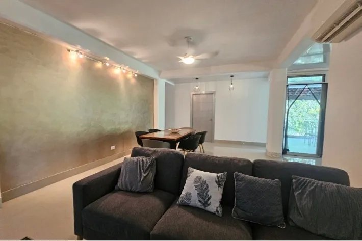House for sale in Clayton, Panama