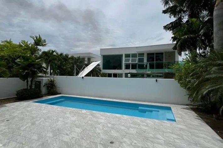 Venta de casa en Costa Sur, Panamá